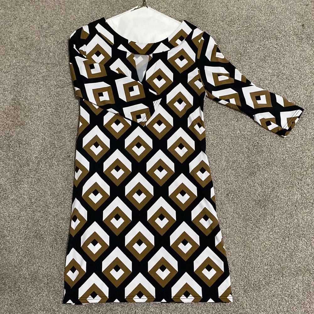 women’s dress size small